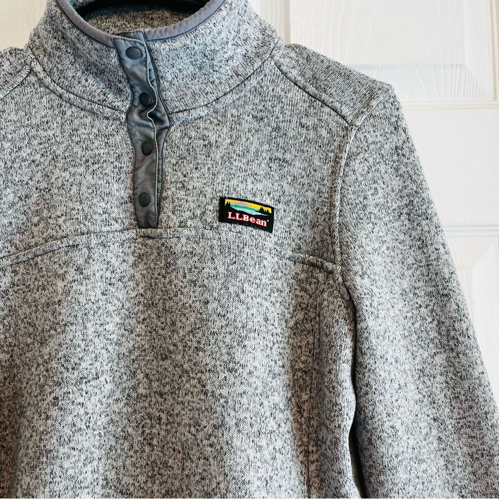 L.L. Bean Women’s Heather Gray Fleece 1/4 Zip Pullover Medium - Picture 4 of 9